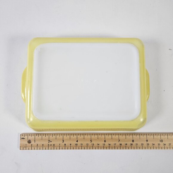 Vintage Pyrex Primary Yellow Baking Casserole Refrigerator Dish 0503 Made In USA - Picture 8 of 10